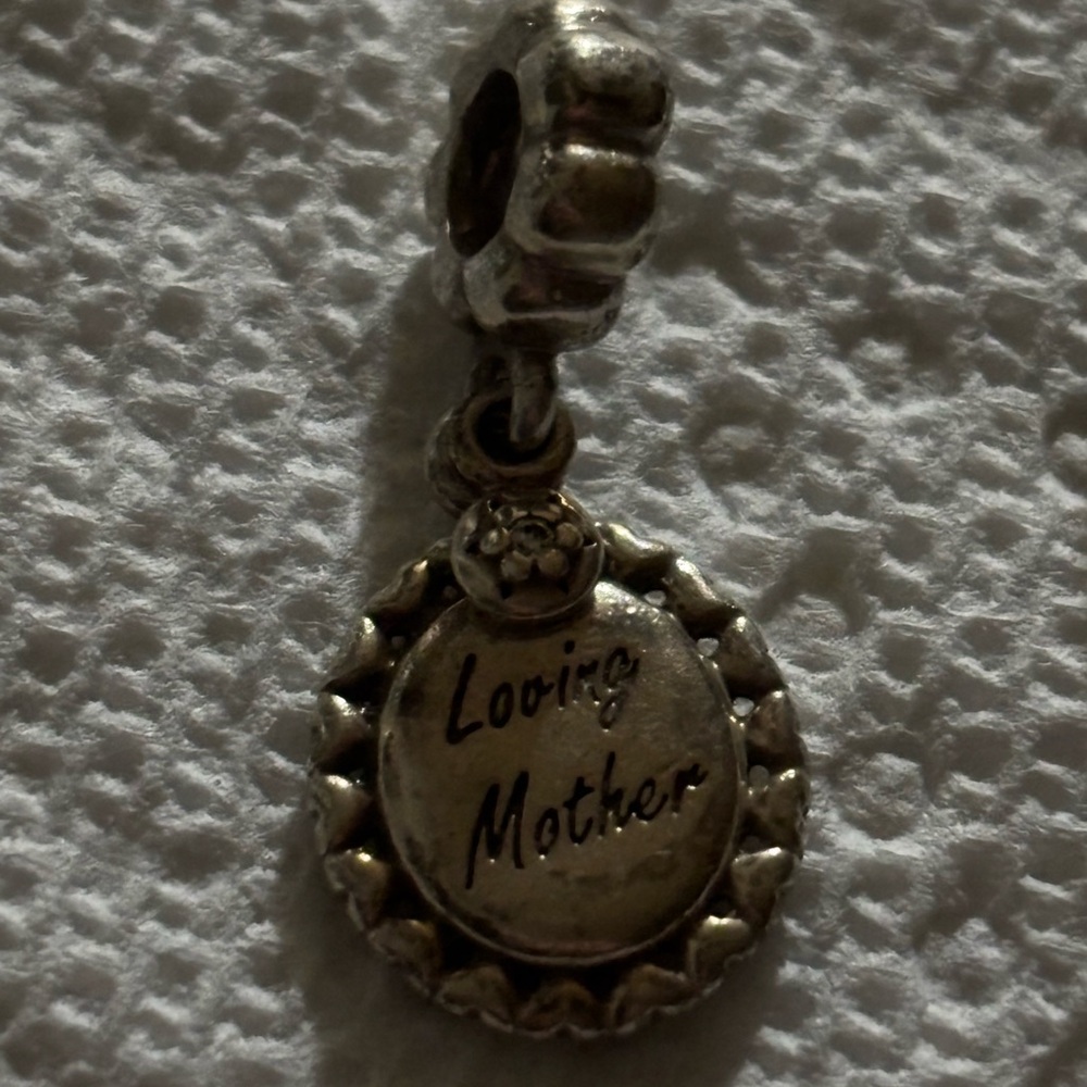 5/$10 Silver 'Loving Mother' pandora Charm Pendant
